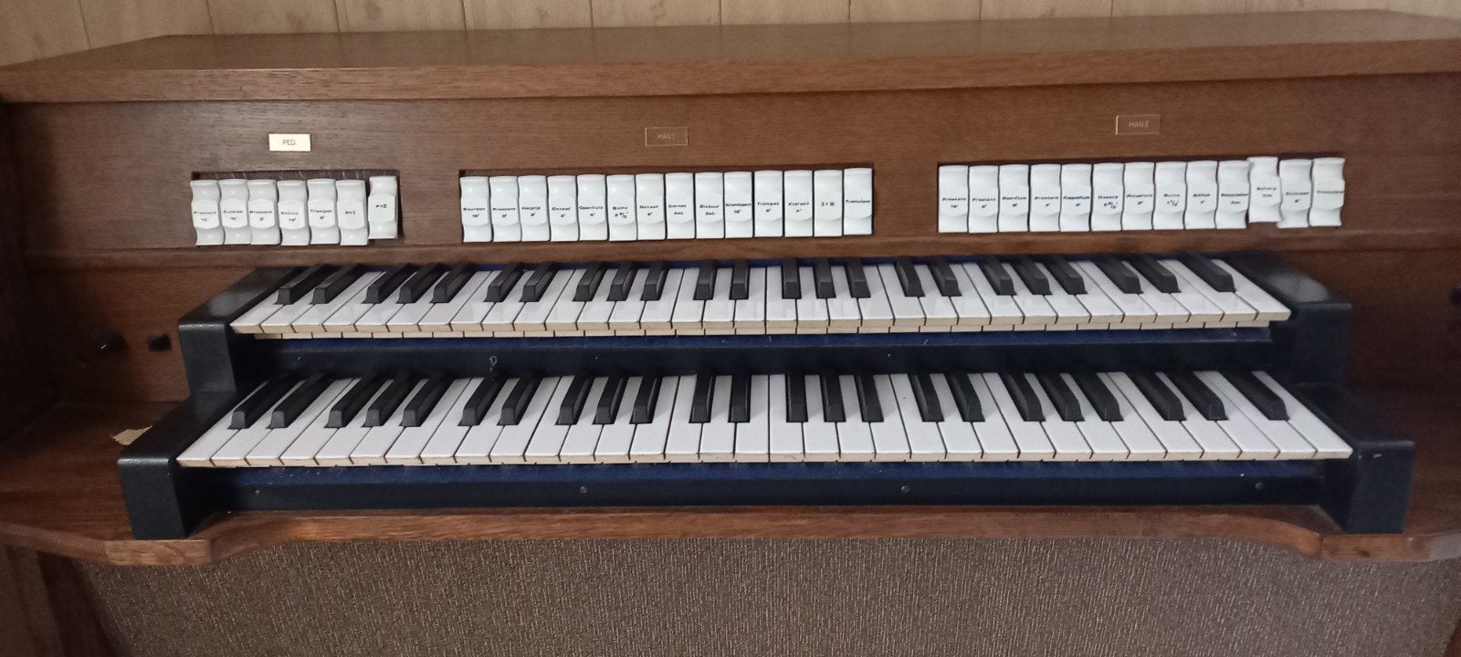 Klassiek elektronisch orgel met twee klavieren, Muziek en Instrumenten, Orgels, Ophalen, Gebruikt, 2 klavieren, Orgel