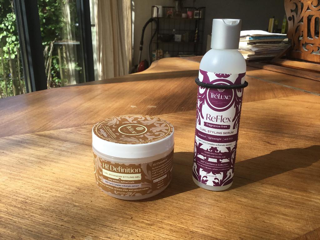 Treluxe Hi! definition gel & ReFlex serum, Ophalen of Verzenden, Gebruikt, Gel, Wax, Haarlak of Mousse