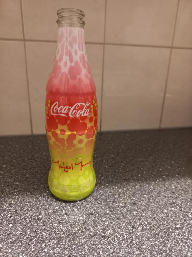 Coca-Cola Michael Young Design Fles - Collectors Item, Verzamelen, Overige Verzamelen, Gebruikt, Ophalen of Verzenden