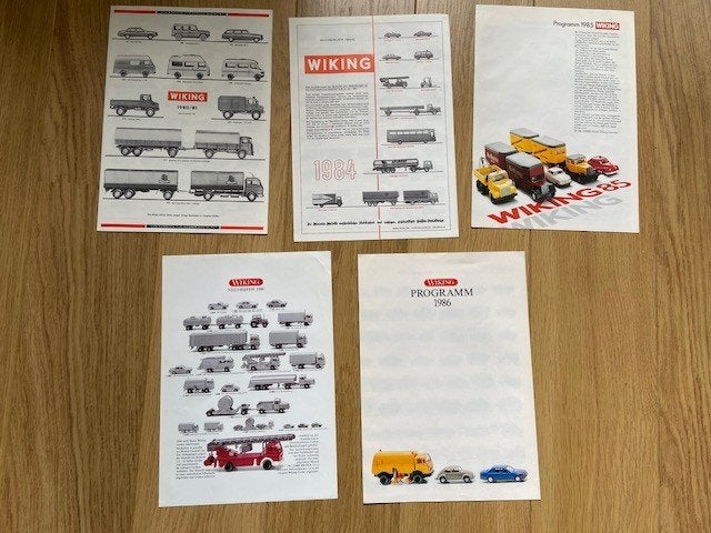 WIKING folders 5 stuks 80/81, 84, 85 en 86 GRATIS, Ophalen of Verzenden, Gebruikt, Overige typen, Wiking