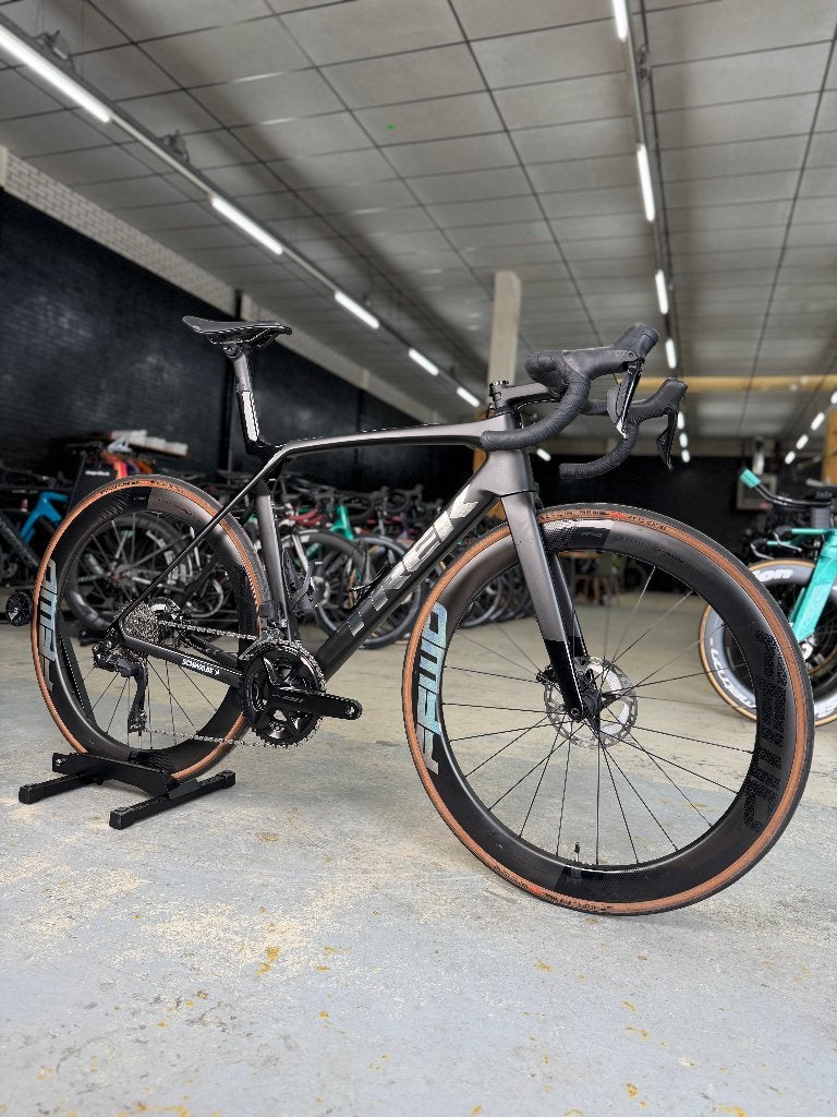 Trek Madone SL6 Di2 Carbon Racefiets, Ophalen, Zo goed als nieuw, Overige typen