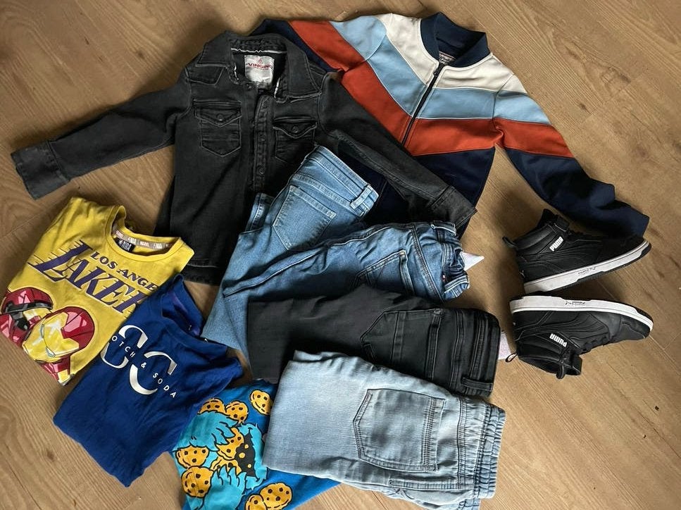 Jongens kledingbundel - Maat 110/116 (Broeken, shirts, jasje, Ophalen of Verzenden, Gebruikt, Maat 110