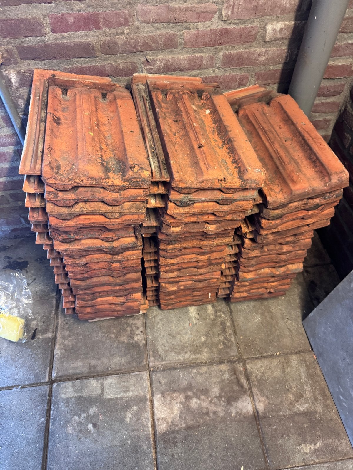 Teeuwen dakpannen (ca. 50 stuks) - Gebruikt, Ophalen, Gebruikt, Steen of Klei, Minder dan 5 m²