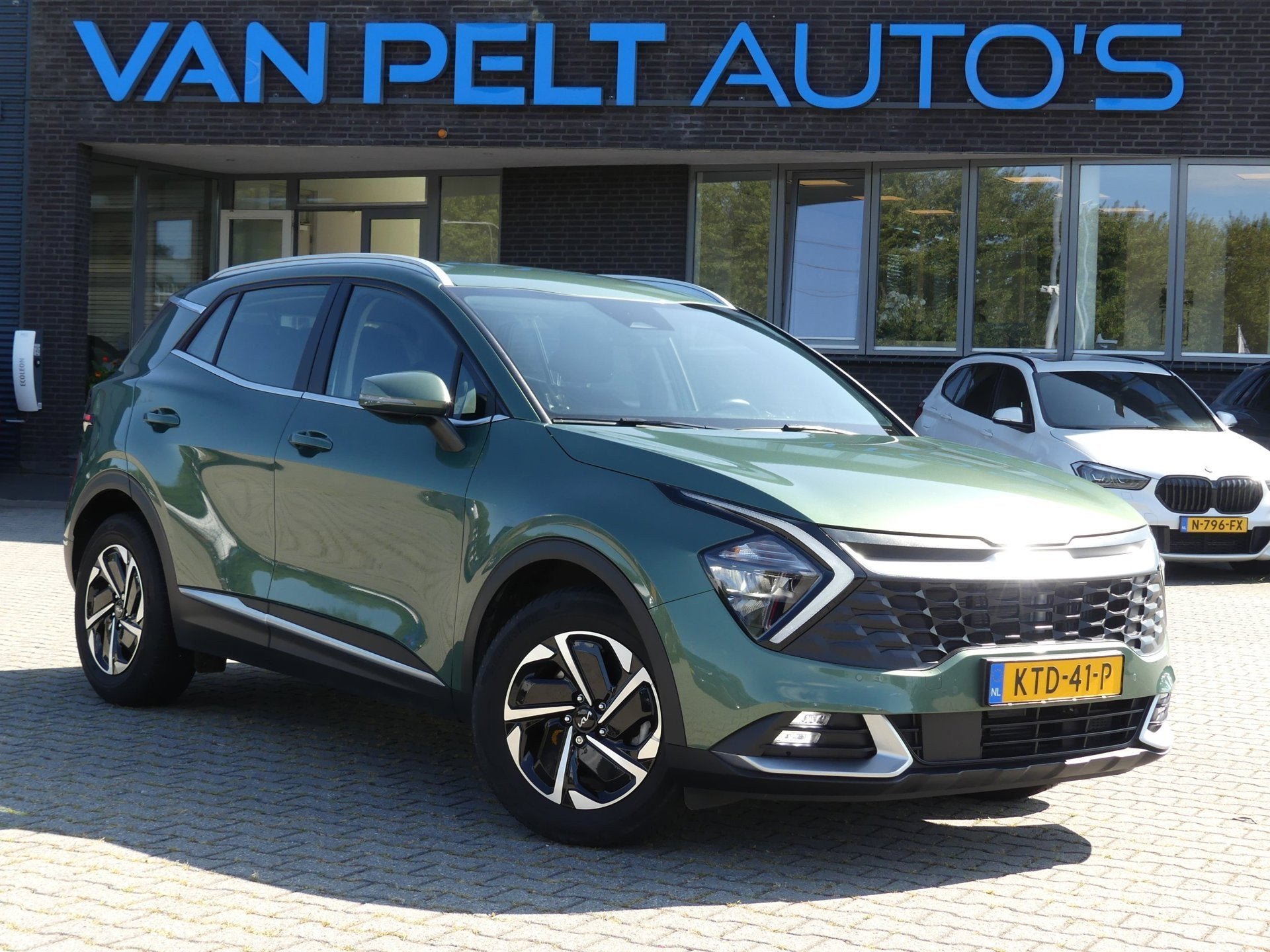 Kia SPORTAGE 1.6 T-GDi Hybrid DynamicLine / HEV /, Auto's, Kia, Dealer onderhouden, Gebruikt, Euro 6, 4 cilinders