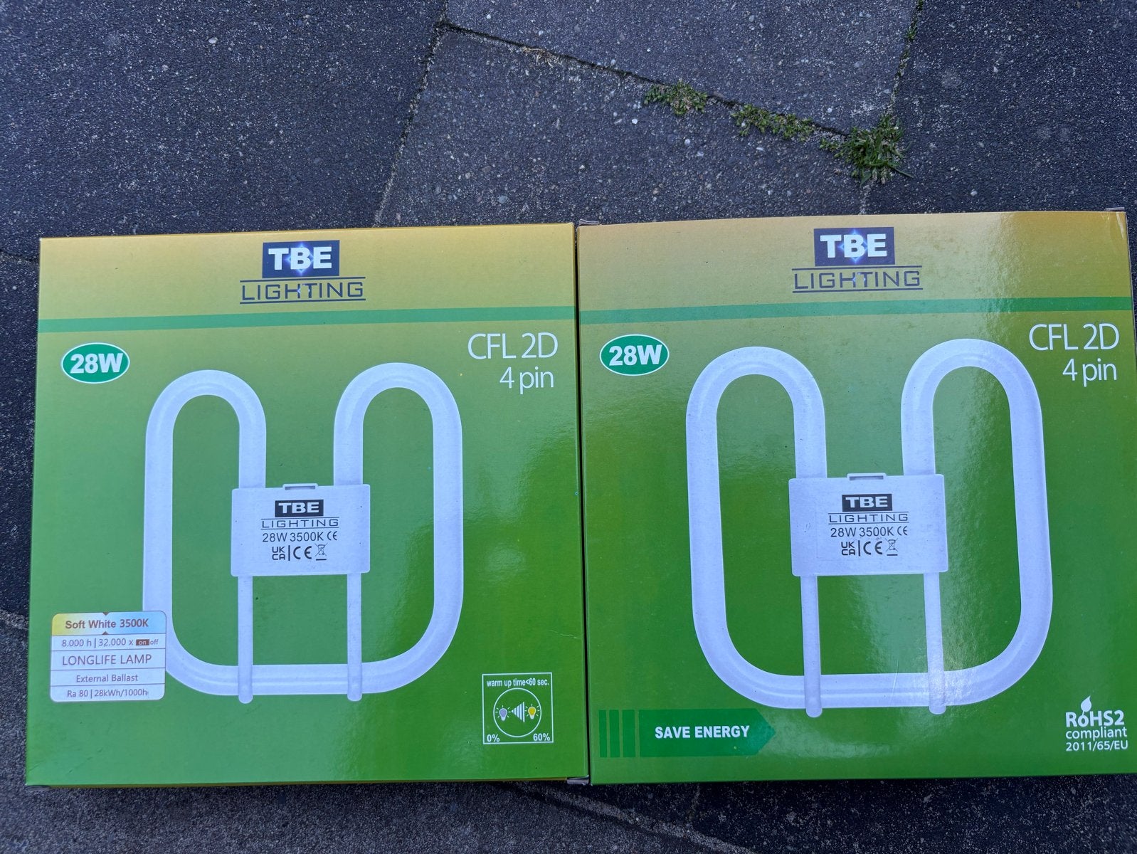 2x TBE Lighting CFL 2D 4-pin 28W 3500K Soft White lampen, Ophalen of Verzenden, Nieuw, Overige fittingen, Overige merken