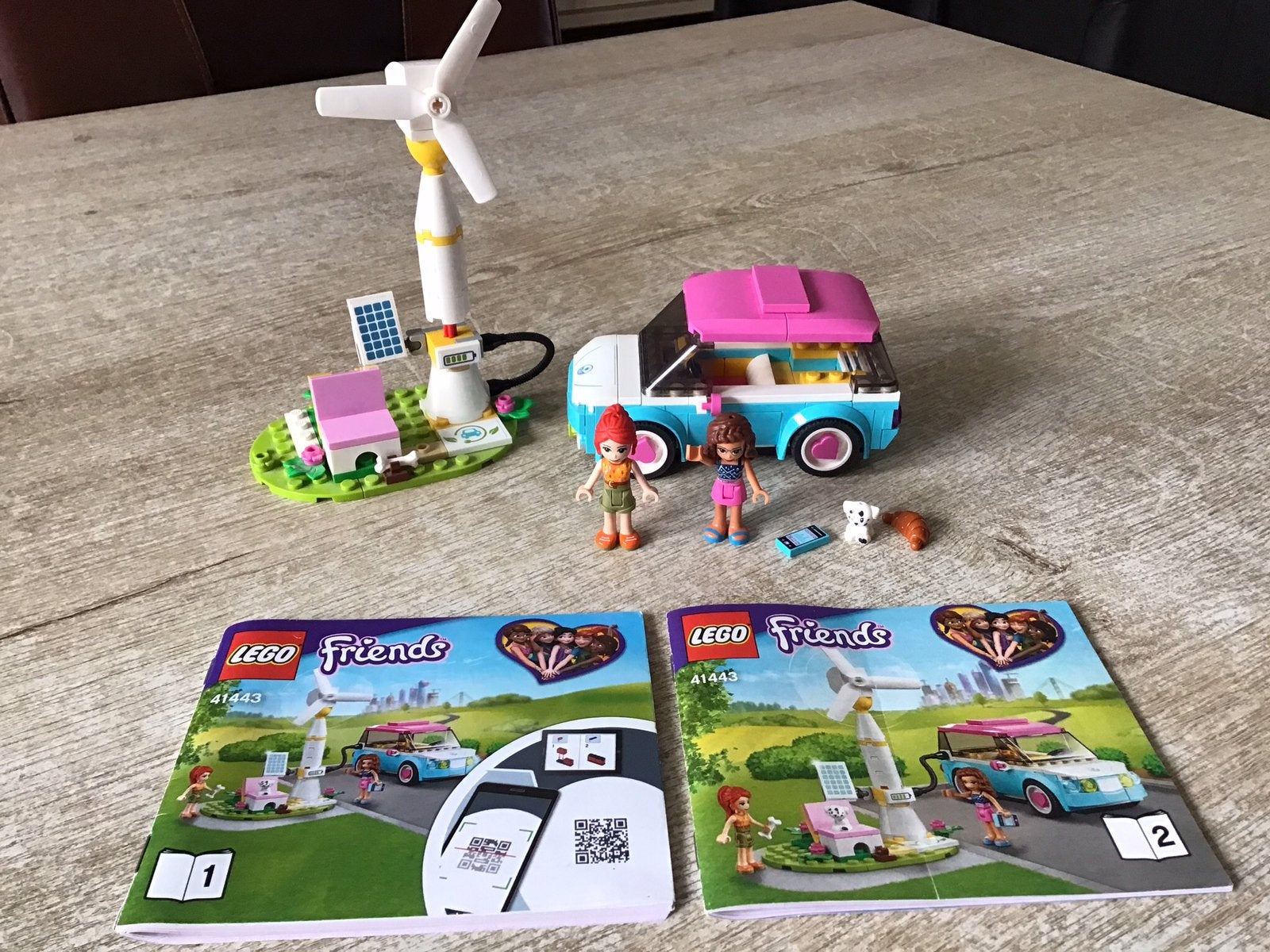 Lego friends Electrische auto 41443, Ophalen of Verzenden, Zo goed als nieuw