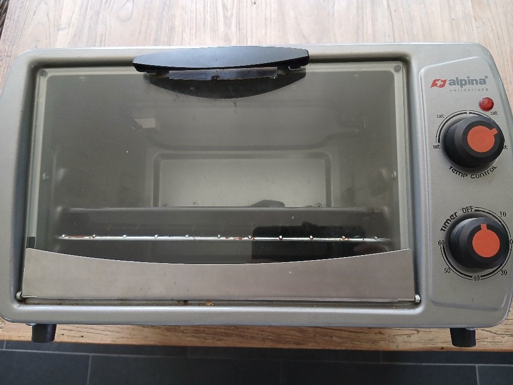 Oven Alpina geschikt voor camping/kamperen T.E.A.B., Ophalen, Gebruikt
