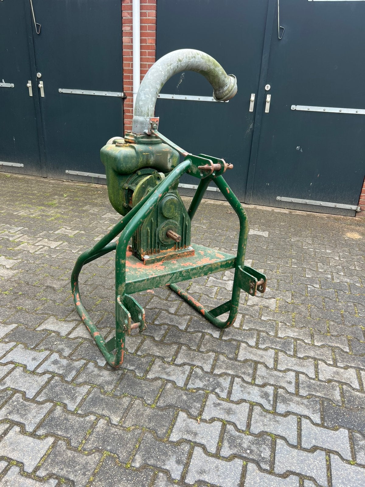 GMP B4XR-A waterpomp op aftakas, Ophalen