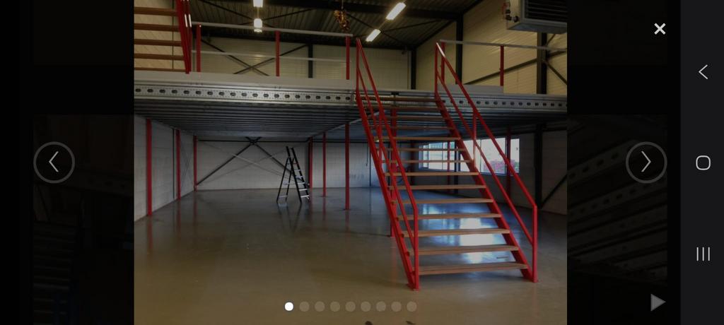 Te koop entresolvloer 140m2, Ophalen