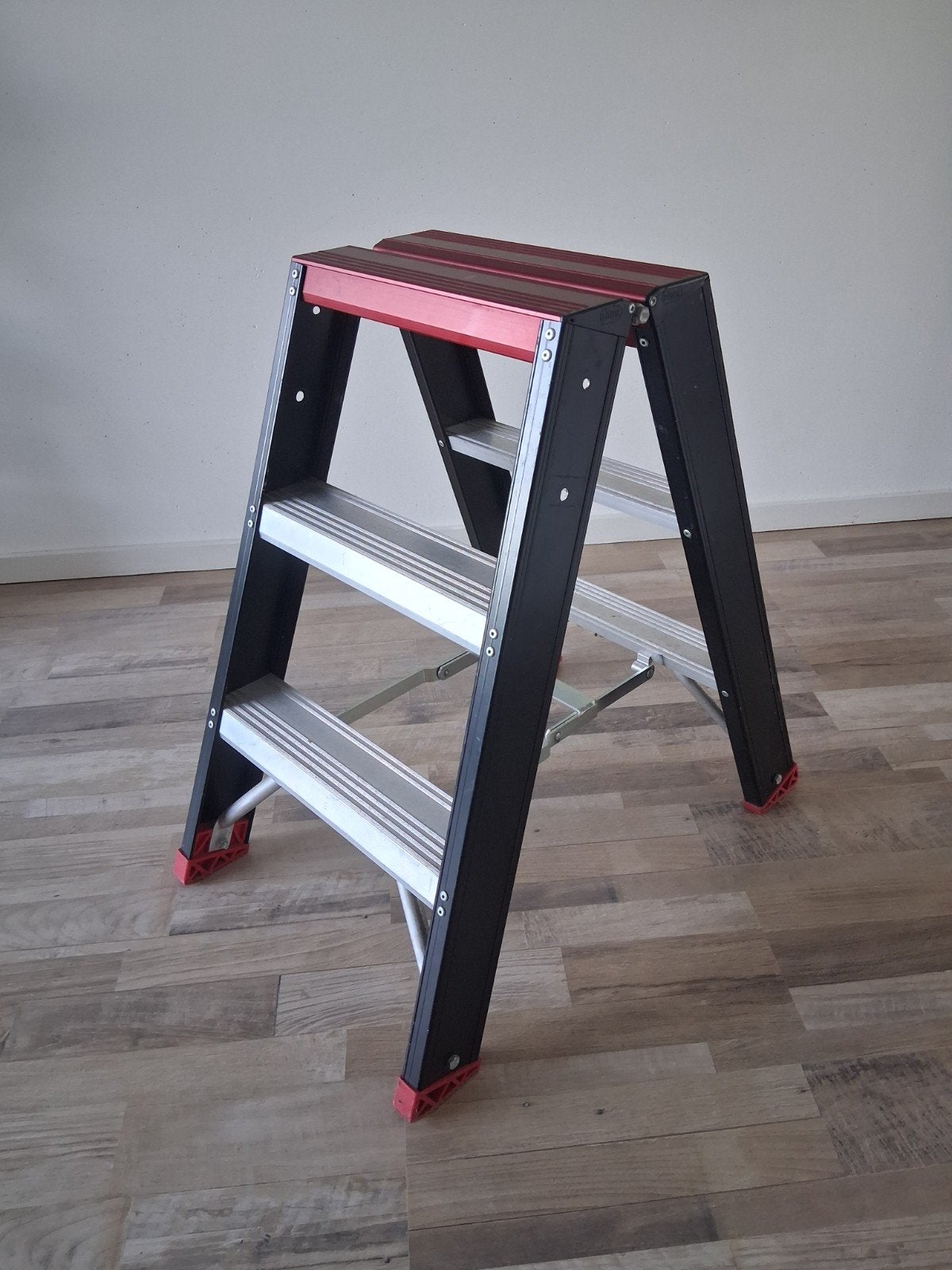 Altrex Taurus TDO 3 Dubbele trap - Aluminium met coating - 2, Ophalen, Nieuw