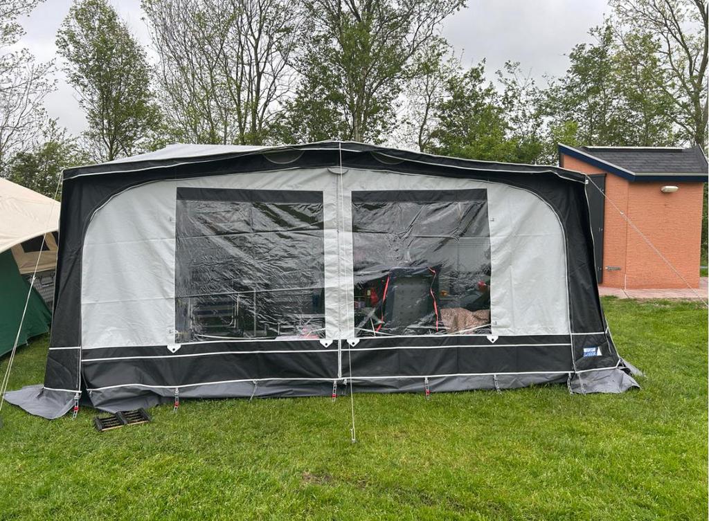 Voortent van obelink maat 11, Caravans en Kamperen, Voortenten en Luifels, Ophalen, Zo goed als nieuw, Overige merken