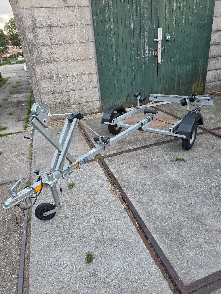 Stevige gegalvaniseerde boottrailer, Ophalen, Minder dan 1500 kg, Gebruikt, Overige typen