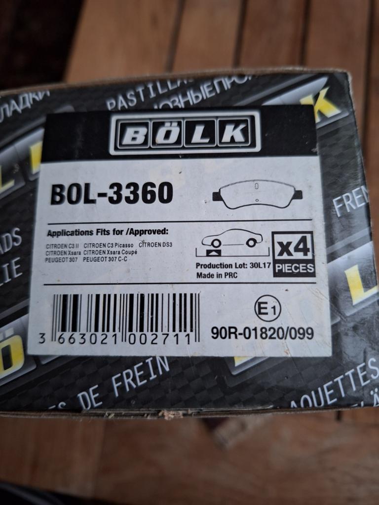 Bölk remblokken citröen c3  en peugeot, Auto-onderdelen, Ophalen of Verzenden, Nieuw, Peugeot