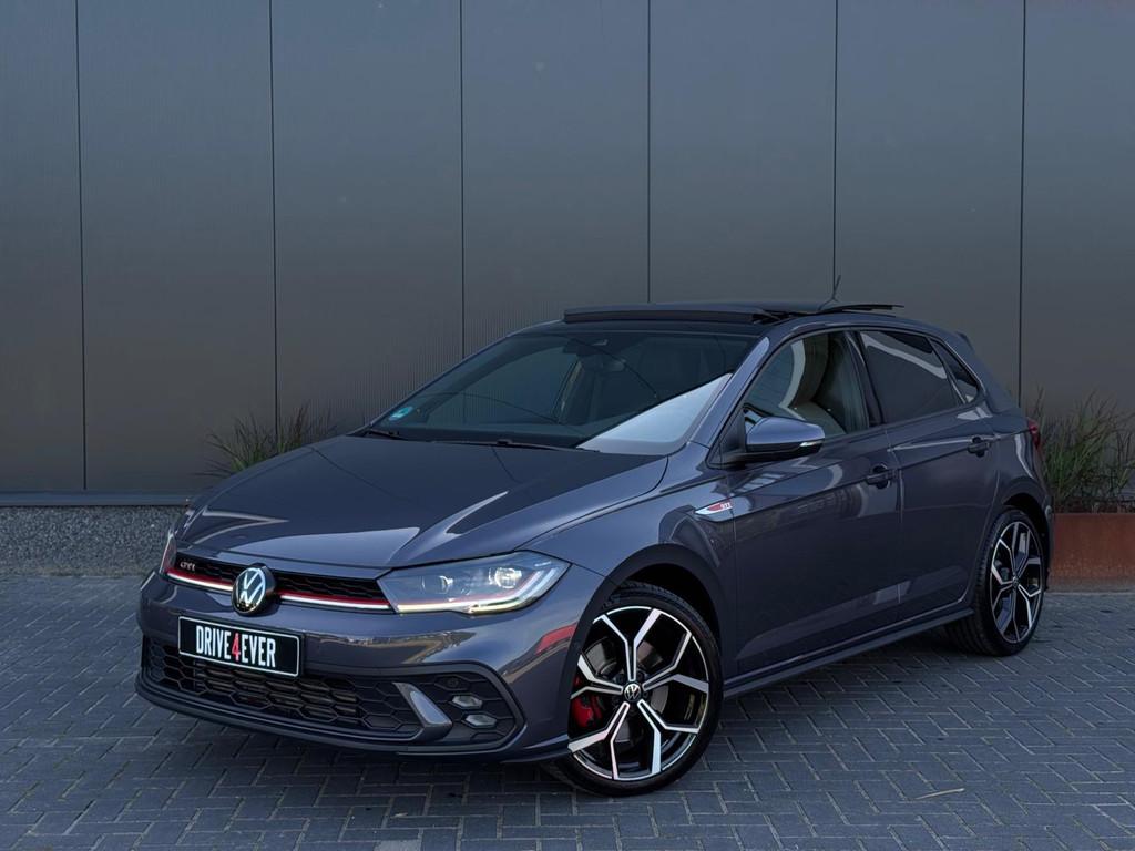 Volkswagen Polo 2.0 TSI GTI M2025 FULL PANO NAVI CAMERA LEDE, Auto's, 15 km/l, Gebruikt, Zwart, 4 cilinders
