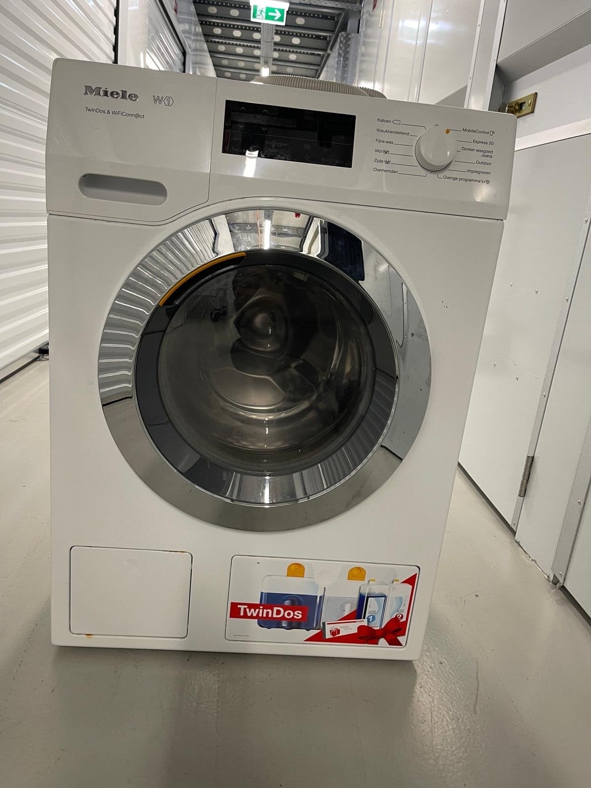 Miele W1 Wasmachine met TwinDos en WiFiConn@ct, Ophalen, 1200 tot 1600 toeren, 8 tot 10 kg, Zo goed als nieuw