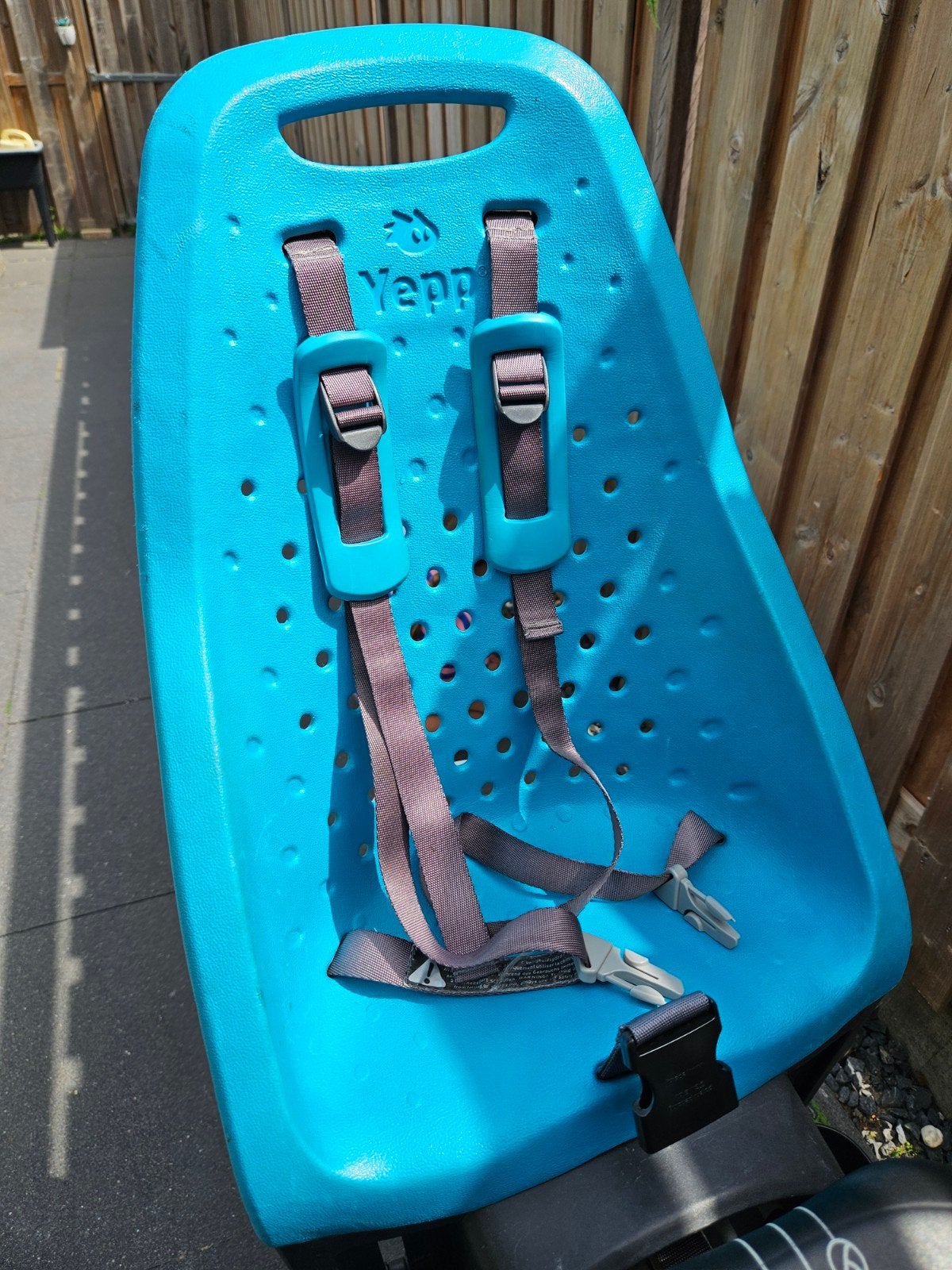 fietsstoeltje Thule Yepp Maxi blauw met easyfit, Fietsen en Brommers, Ophalen, Achterzitje, Yepp, 9 t/m 36 kg
