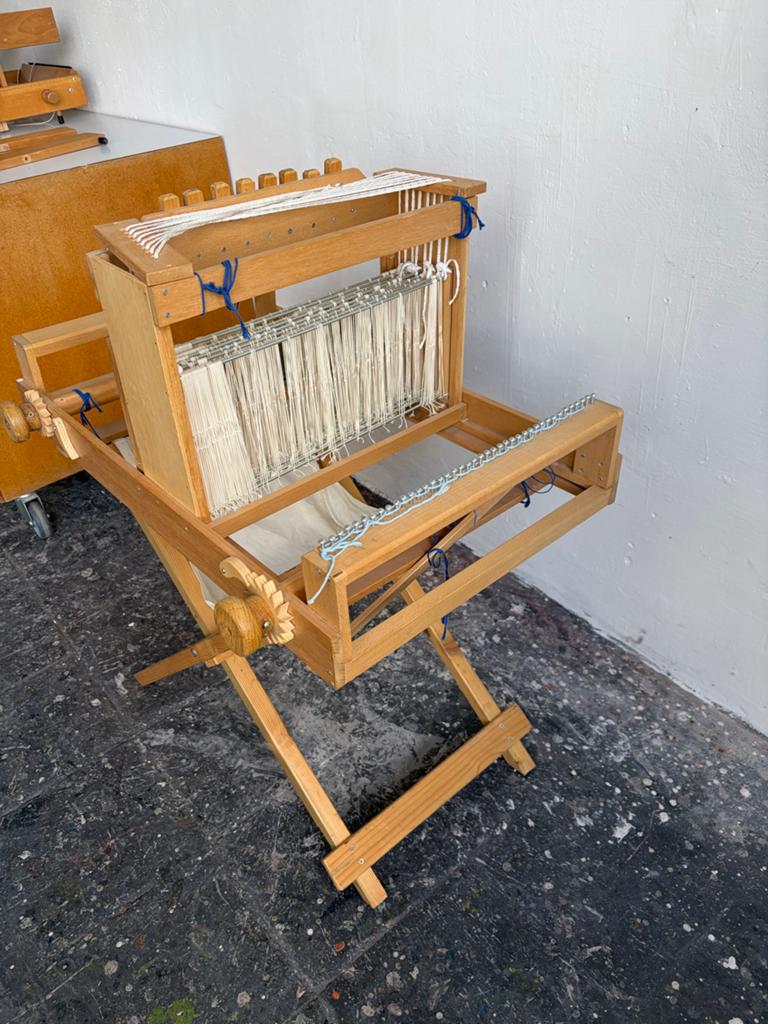 Weefgetouw met 8 schachten - Tafelmodel en op standaard, Ophalen, Gebruikt, Overige typen