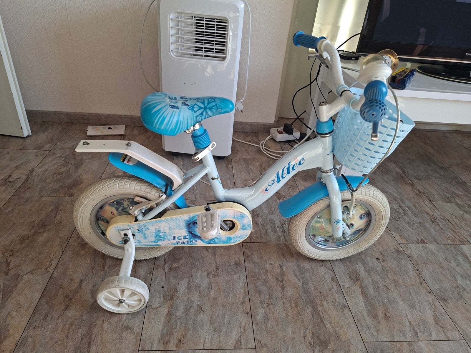 Meisjesfiets Alitee Frozen met zijwieltjes((vaste prijs)), Fietsen en Brommers, Ophalen, Terugtraprem, Gebruikt, Handrem
