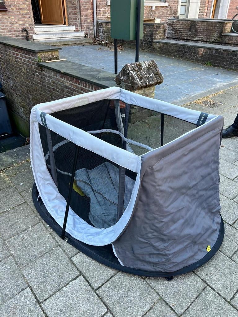 AeroMoov reisbedje/campingbedje, Kinderen en Baby's, Babywiegjes en Ledikanten, Ophalen, Zo goed als nieuw, Reisbedje
