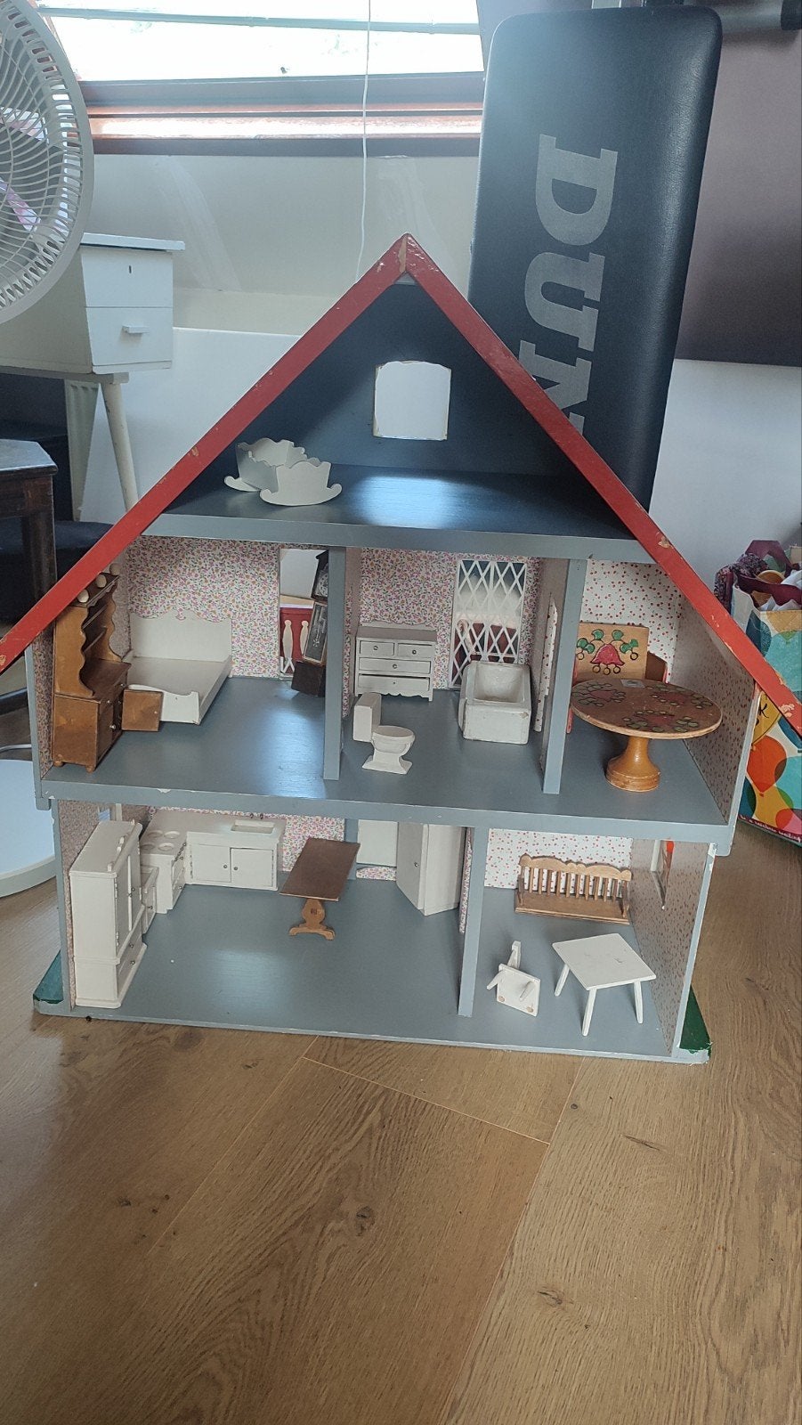 Vintage Houten Poppenhuis met Meubels, Kinderen en Baby's, Speelgoed | Poppenhuizen, Ophalen, Gebruikt, Poppenhuis