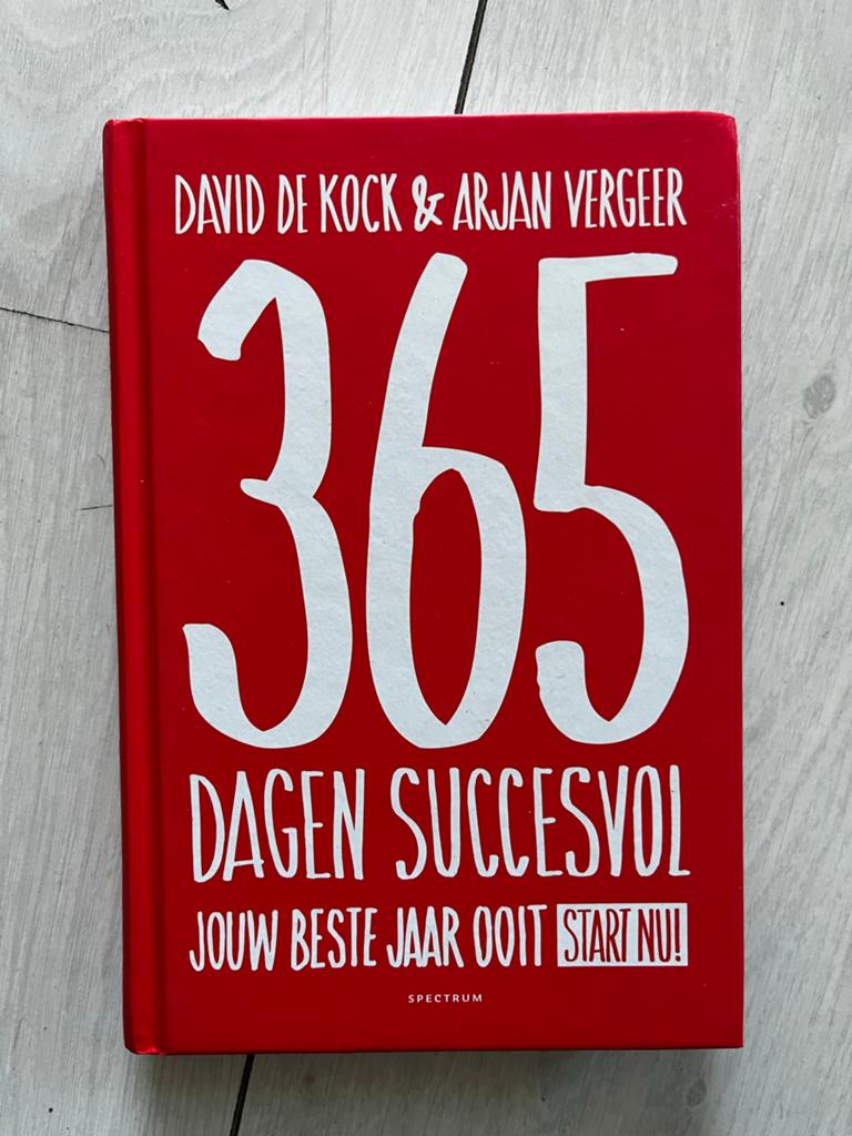 365 Dagen Succesvol - Jouw Beste Jaar Ooit Start Nu!, Ophalen of Verzenden, Zo goed als nieuw, Prisma of Spectrum, Nederlands