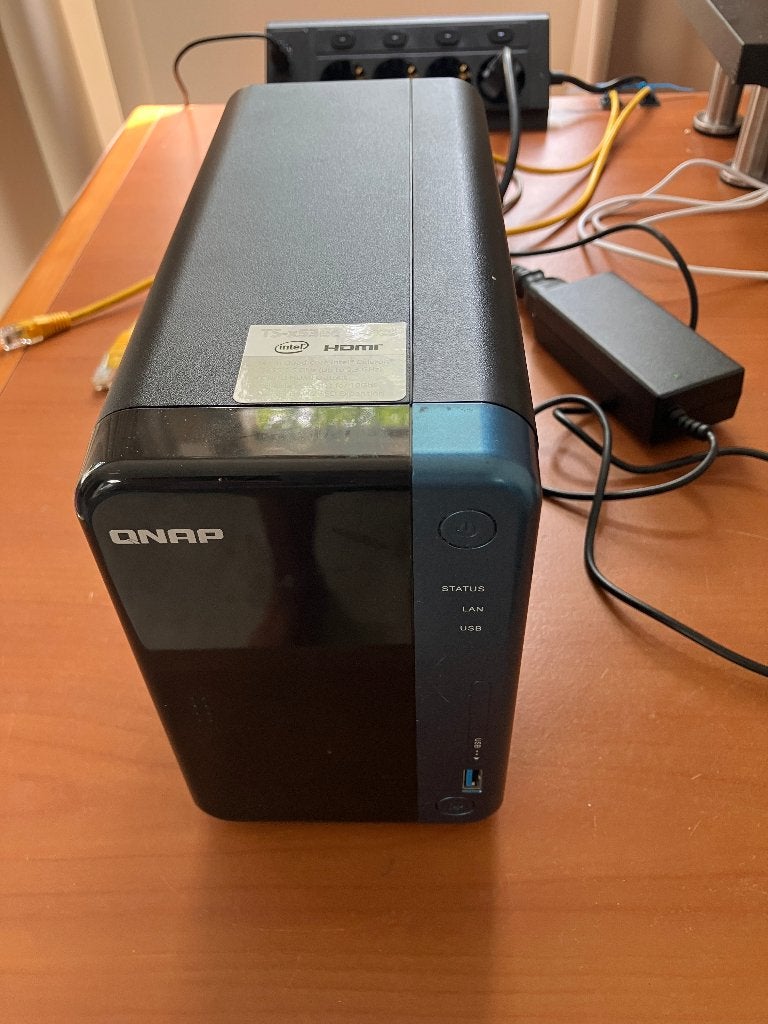 QNAP TS-253Be TS253 NAS - incl. 16GB RAM upgrade, Ophalen of Verzenden, Zo goed als nieuw
