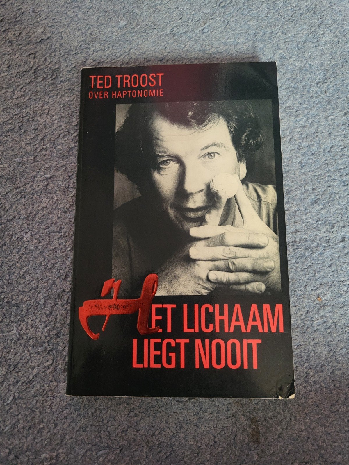 Het Lichaam Liegt Nooit van Ted Troost, Ophalen of Verzenden, Gelezen, Overige onderwerpen, Ted Troost