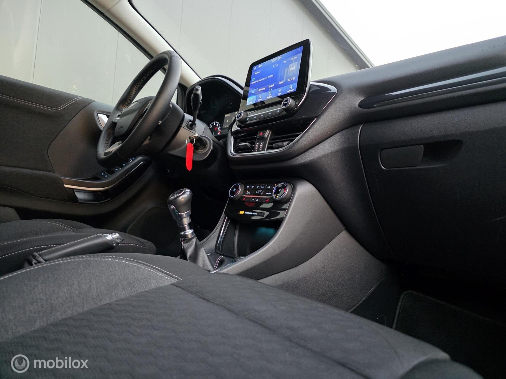Foto 13 van Ford Puma 1.0 EcoBoost Hybrid Titanium X