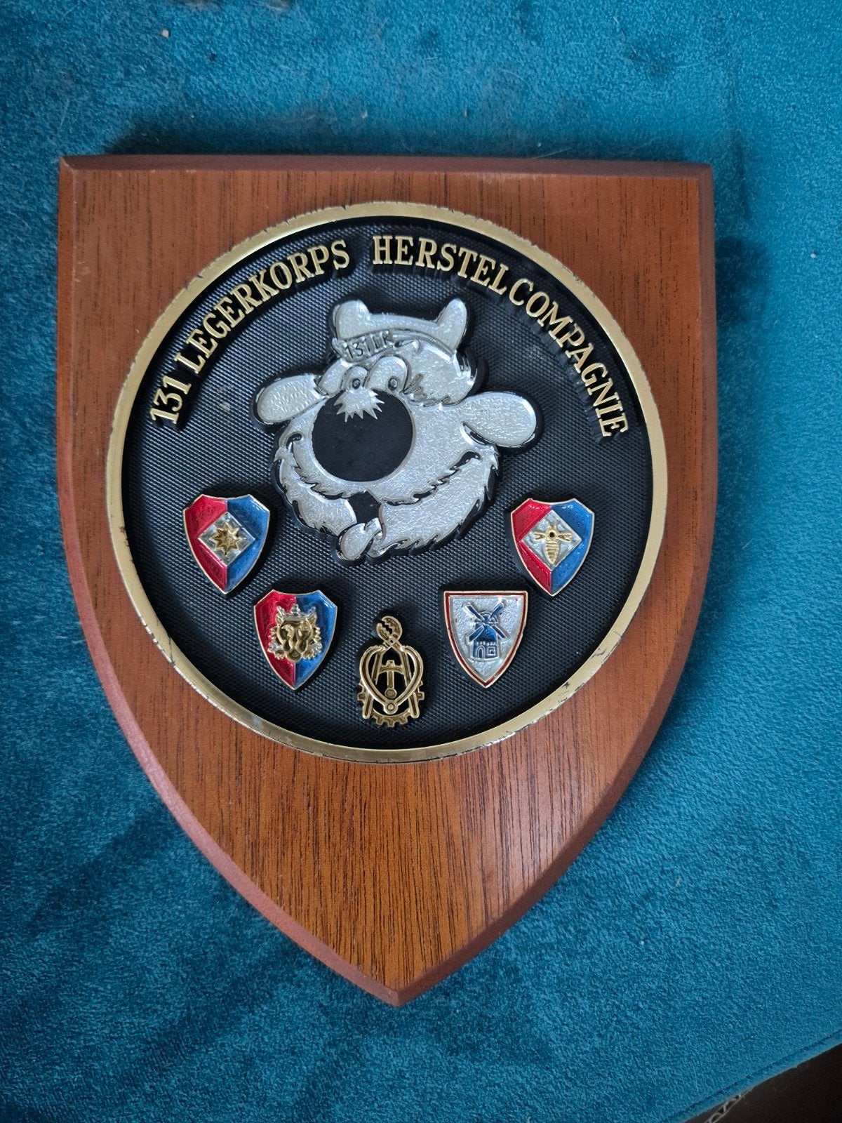 Wapenschild 131 Legerkorps Herstel Compagnie, Verzamelen, Verzenden, Landmacht, Nederland, Embleem of Badge