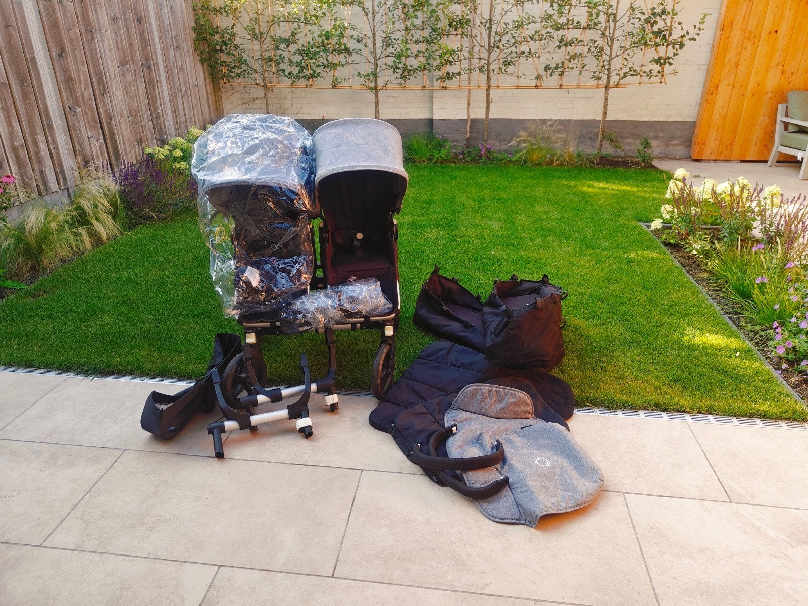 Bugaboo Donkey Duo met accessoires & Maxi-Cosi autostoelen, Kinderen en Baby's, Kinderwagens en Combinaties, Ophalen, Gebruikt