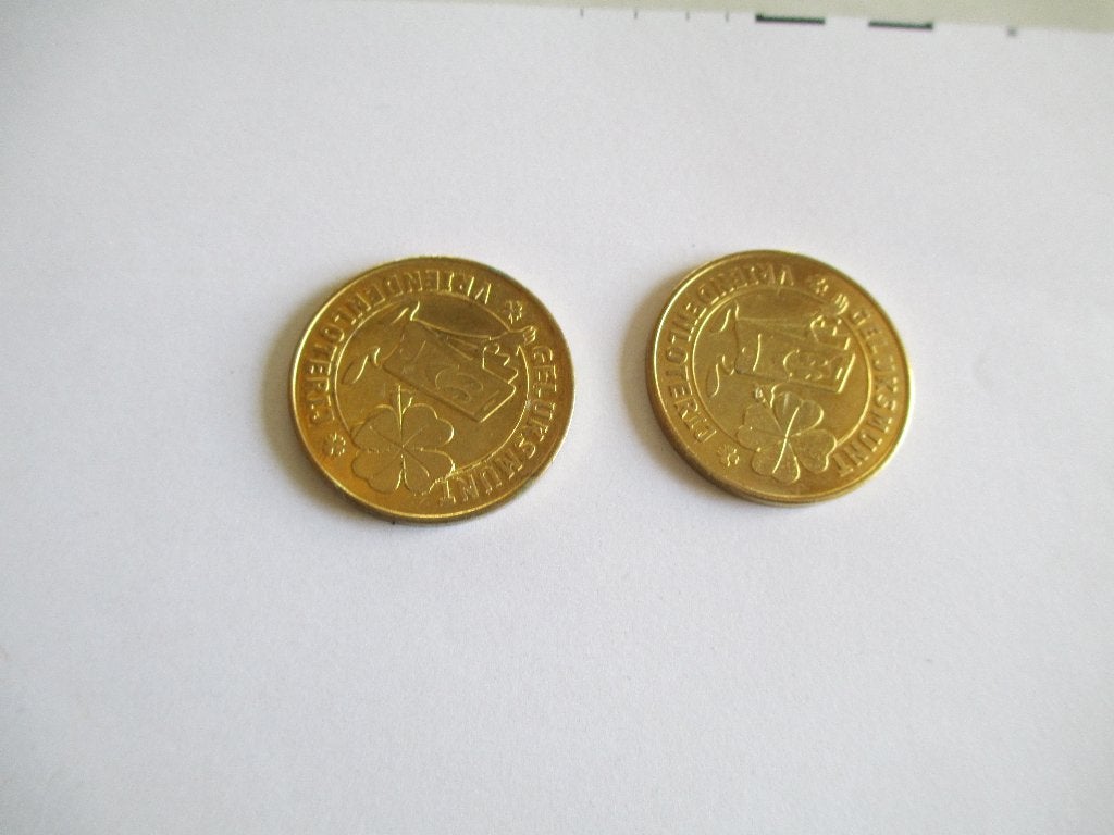 2 vriendenloterij geluksmunten, Ophalen of Verzenden, Overige landen, Losse munt