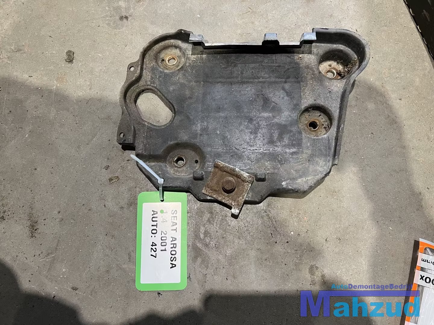 SEAT AROSA VW LUPO Accubak 1997-2004, Gebruikt, Autovia A-2, Km 585 585
08760  Martorell, ES, Ophalen of Verzenden, SEAT S.A.