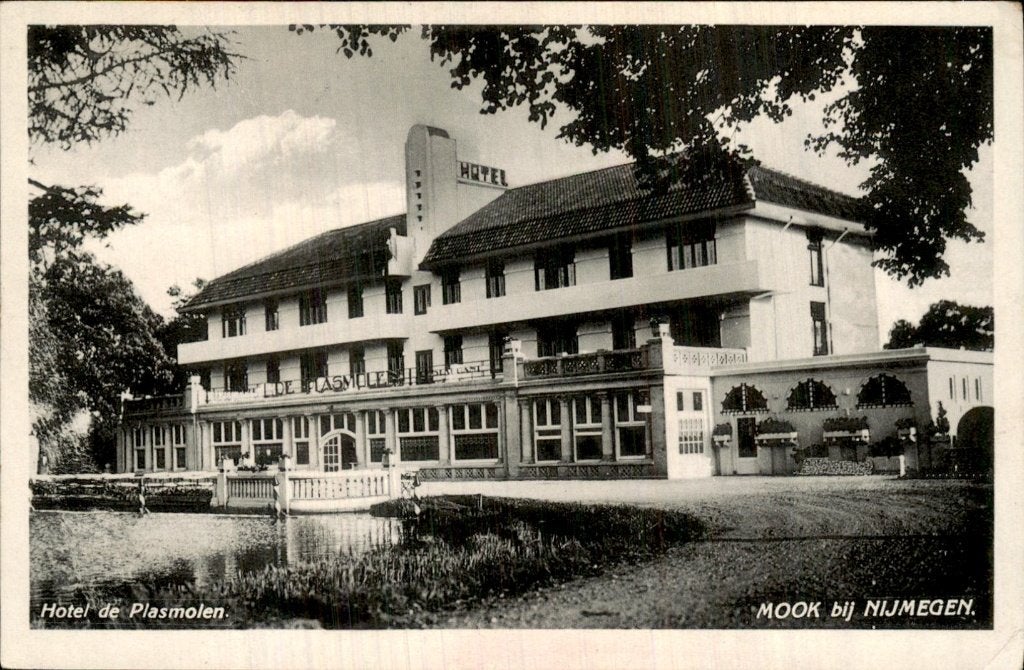 Mook - Hotel de Plasmolen - voorgevel, Ophalen of Verzenden, 1920 tot 1940, Gelopen, Limburg