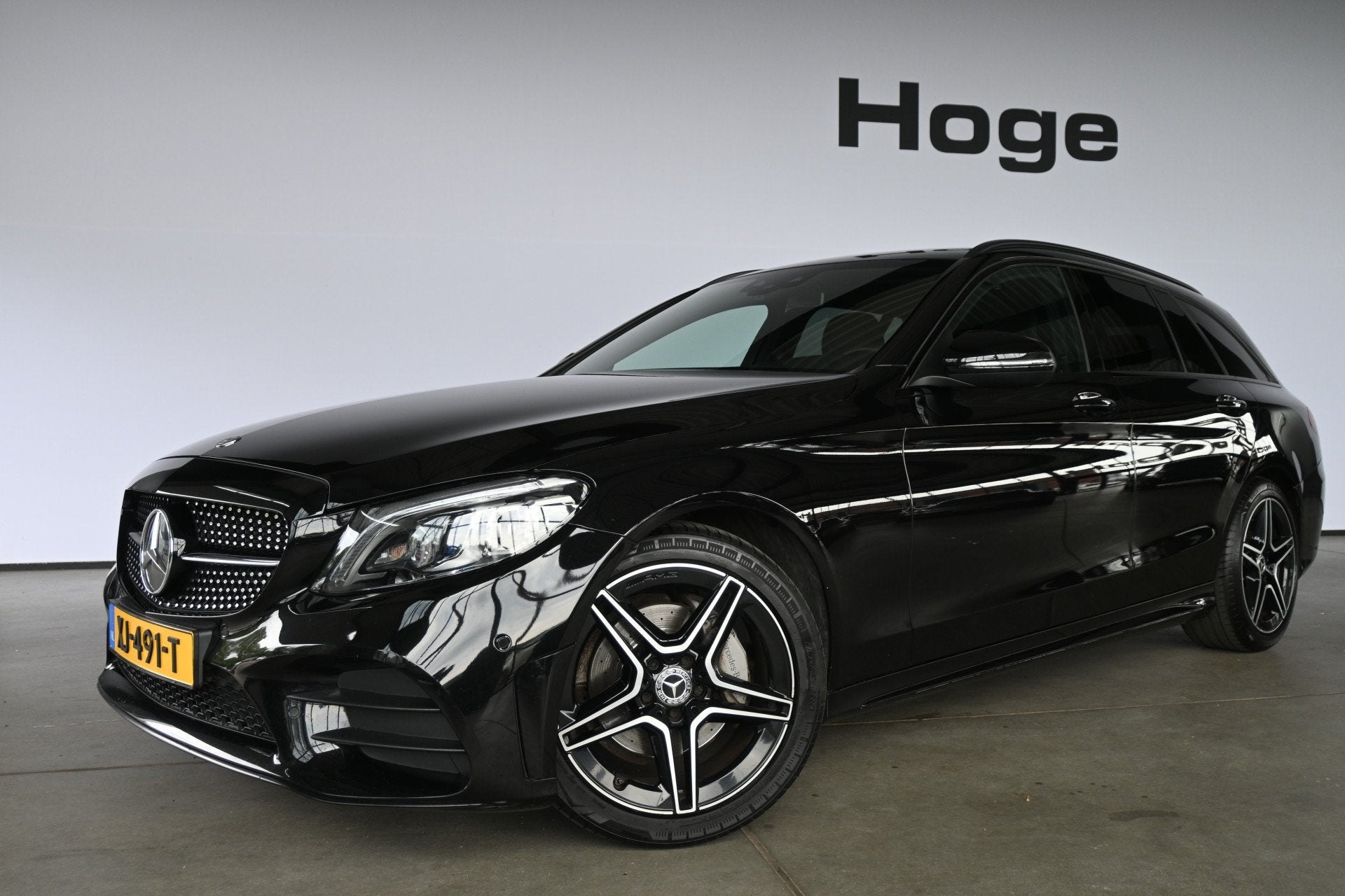 Mercedes-Benz C-Klasse Estate 180 Business Solution AMG Line, Automaat, Met garantie (alle), Leder en Stof, Zwart