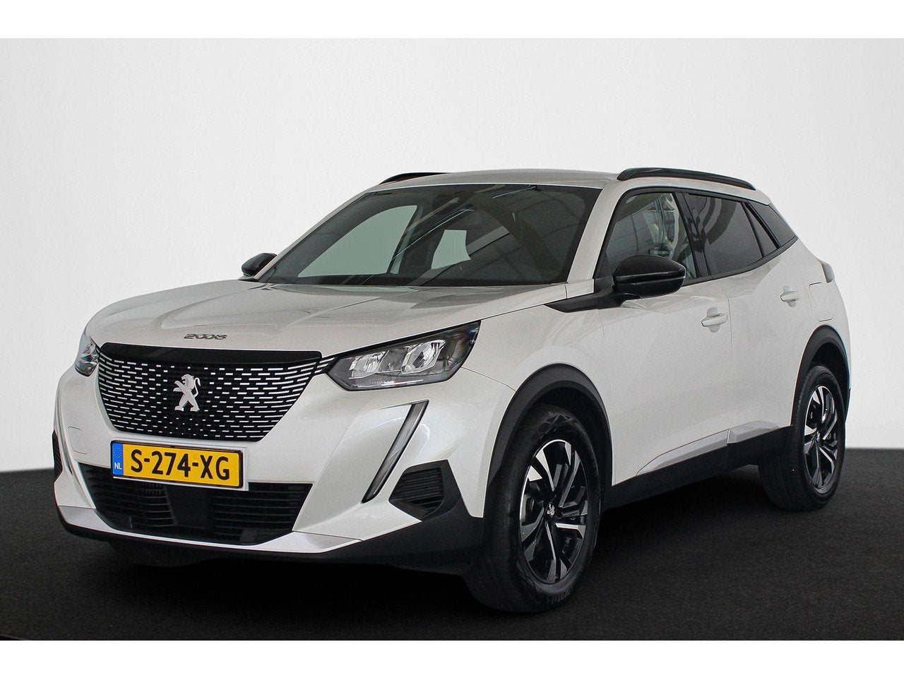 Peugeot 2008 1.2 PureTech Allure Achteruitrijcamera Keyless, Gebruikt, 1199 cc, Wit, 3 cilinders