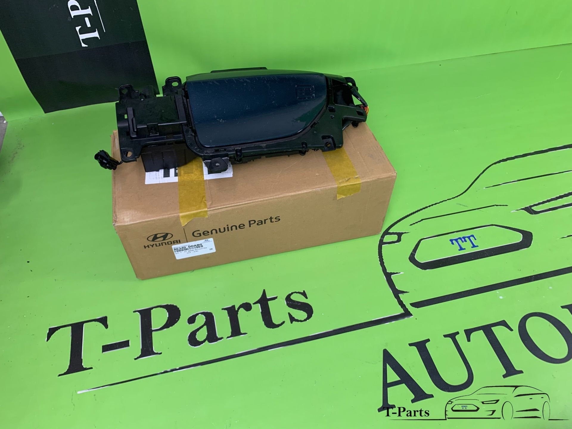 hyundai kona niro laaddeksel voorbumper 86340DDABO, Gebruikt, Heolleung-ro 12
06797  Seoul, Ophalen of Verzenden, Info@hyundai.com