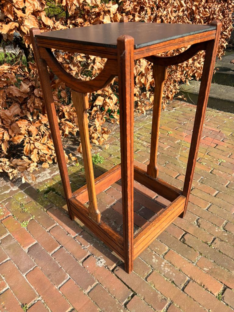 prachtige vintage tafeltje / hoge sidetable, plantenpilaar, Ophalen, Gebruikt, Vierkant, 25 tot 50 cm