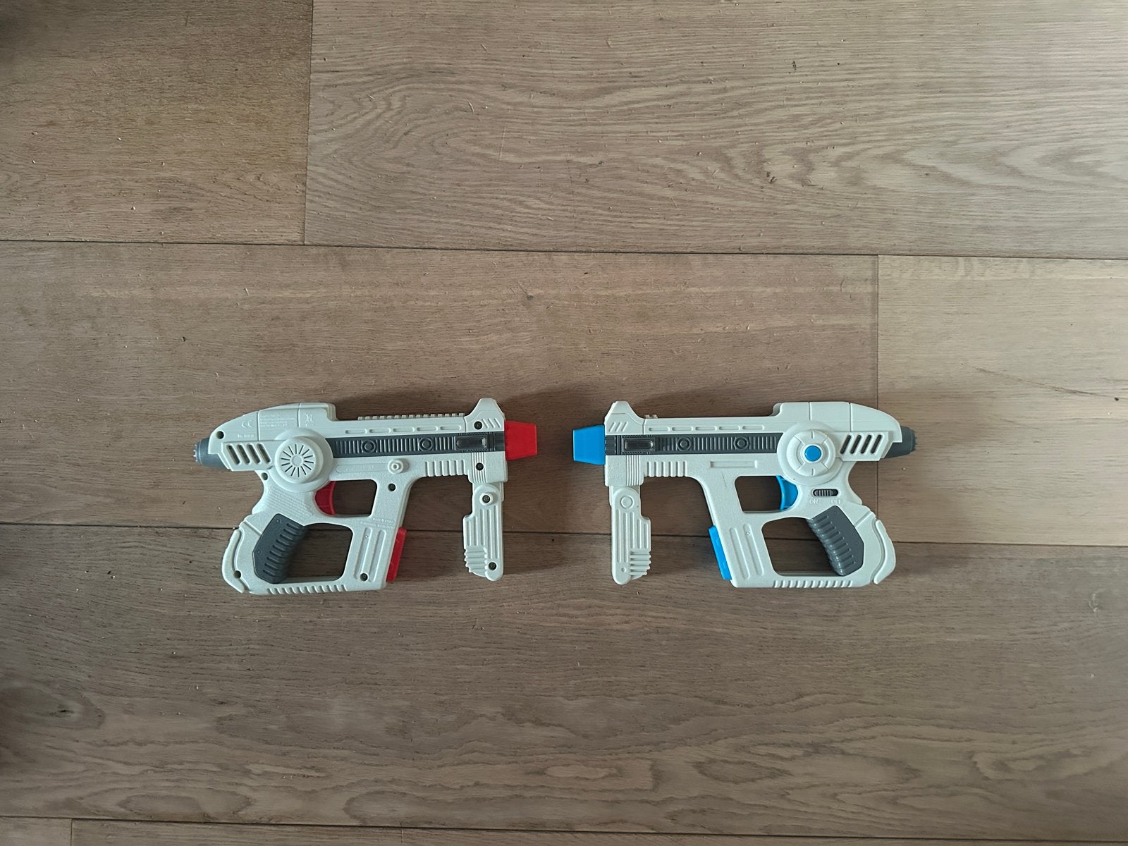 Lasergame pistolen set - 2 stuks, Kinderen en Baby's, Speelgoed | Overig, Ophalen of Verzenden, Gebruikt, Jongen of Meisje