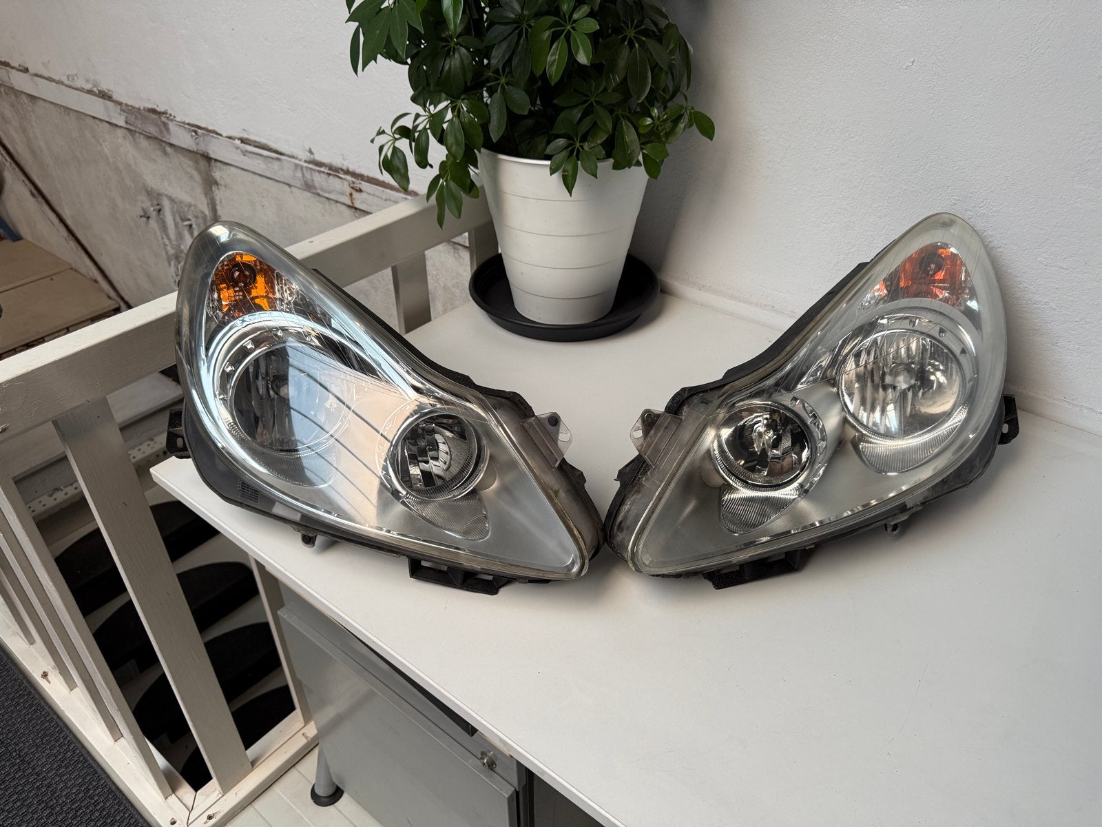 Opel Corsa D Koplampen Set 2007-2011 - Zo goed als nieuw, Auto-onderdelen, Verlichting, Ophalen of Verzenden, Gebruikt, Opel