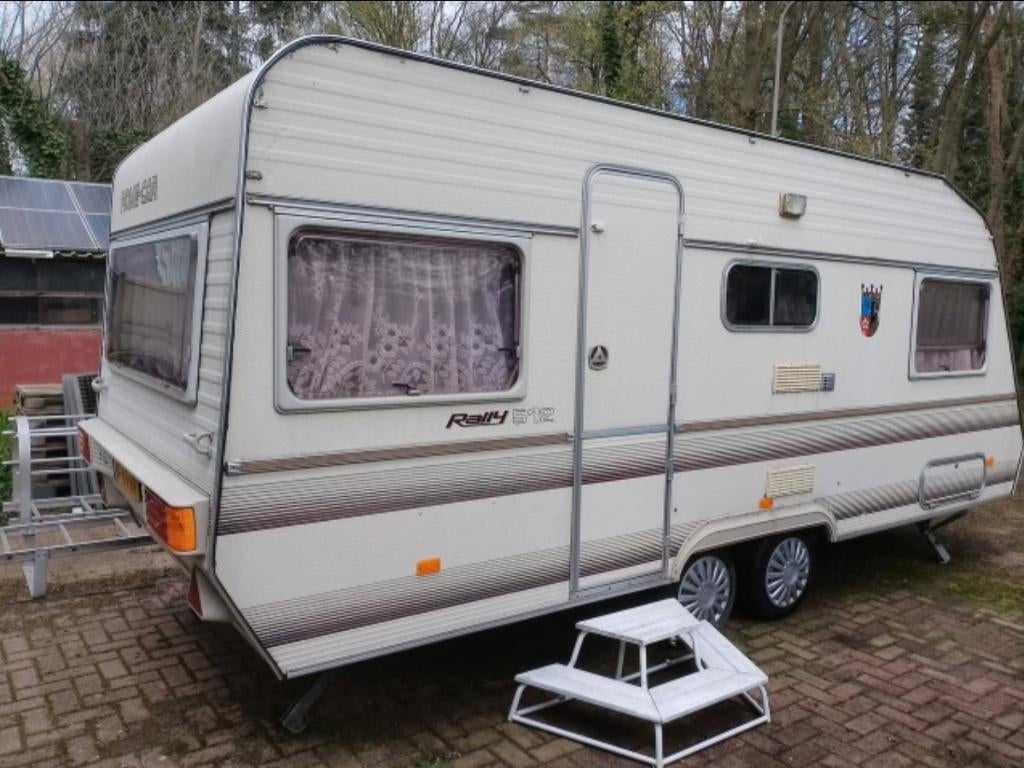 Caravan HomeCar 512 1300 kilo, 750 - 1000 kg, Particulier, 5 tot 6 meter, Openslaande ramen