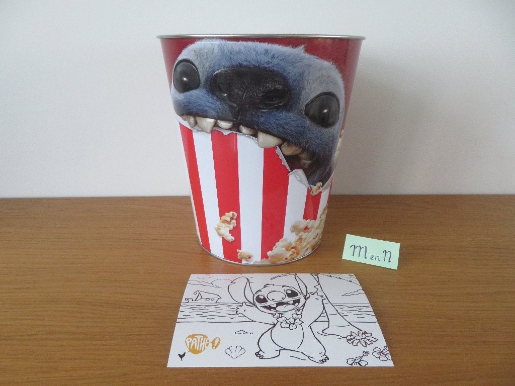 Popcorn bucket bioscoop Lilo & Stitch Disney + Post card, Ophalen, Zo goed als nieuw, Film, Overige typen