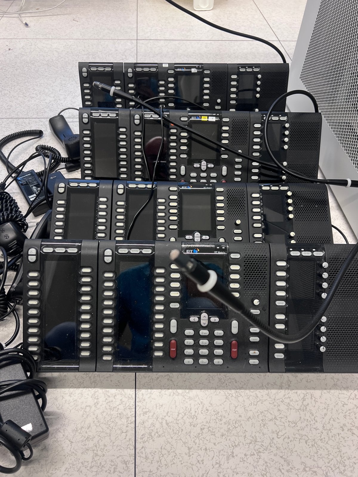 BT Netrix SRA509LRC Telefoonsysteem - Zakelijke Communicatie, Ophalen of Verzenden, Gebruikt, 4 handsets of meer