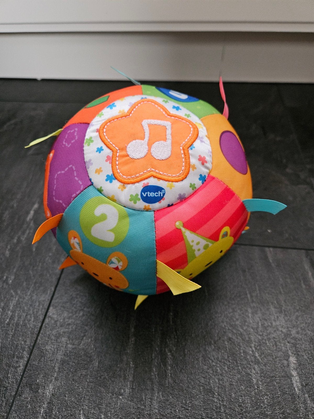 VTech Baby Speelbal met geluid en vrolijke dieren, Ophalen of Verzenden, Zo goed als nieuw, Overige typen, Met geluid
