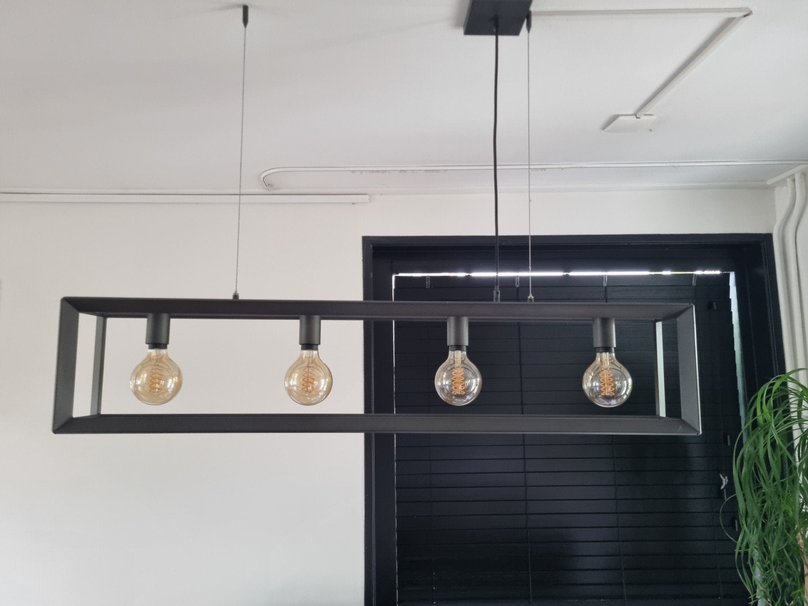 Industriële hanglamp - 120x15x25 cm, Ophalen, E27 (groot), Zo goed als nieuw, Metaal