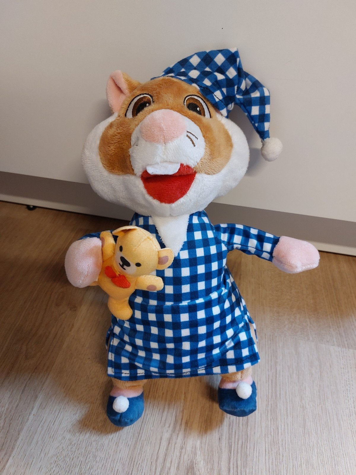 AH hamster met pyjama en teddybeertje, Verzamelen, Ophalen of Verzenden