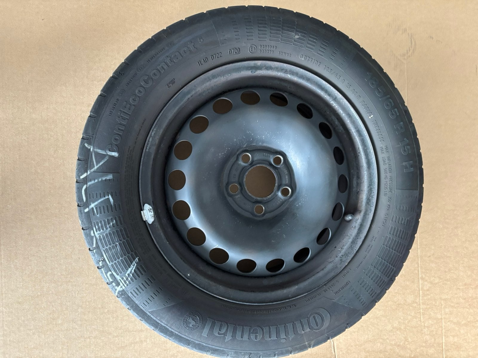Continental zomerbanden 185/65 R15 Polo, Fabia, Ibiza, 15 inch, Band(en), Zomerbanden, 185 mm