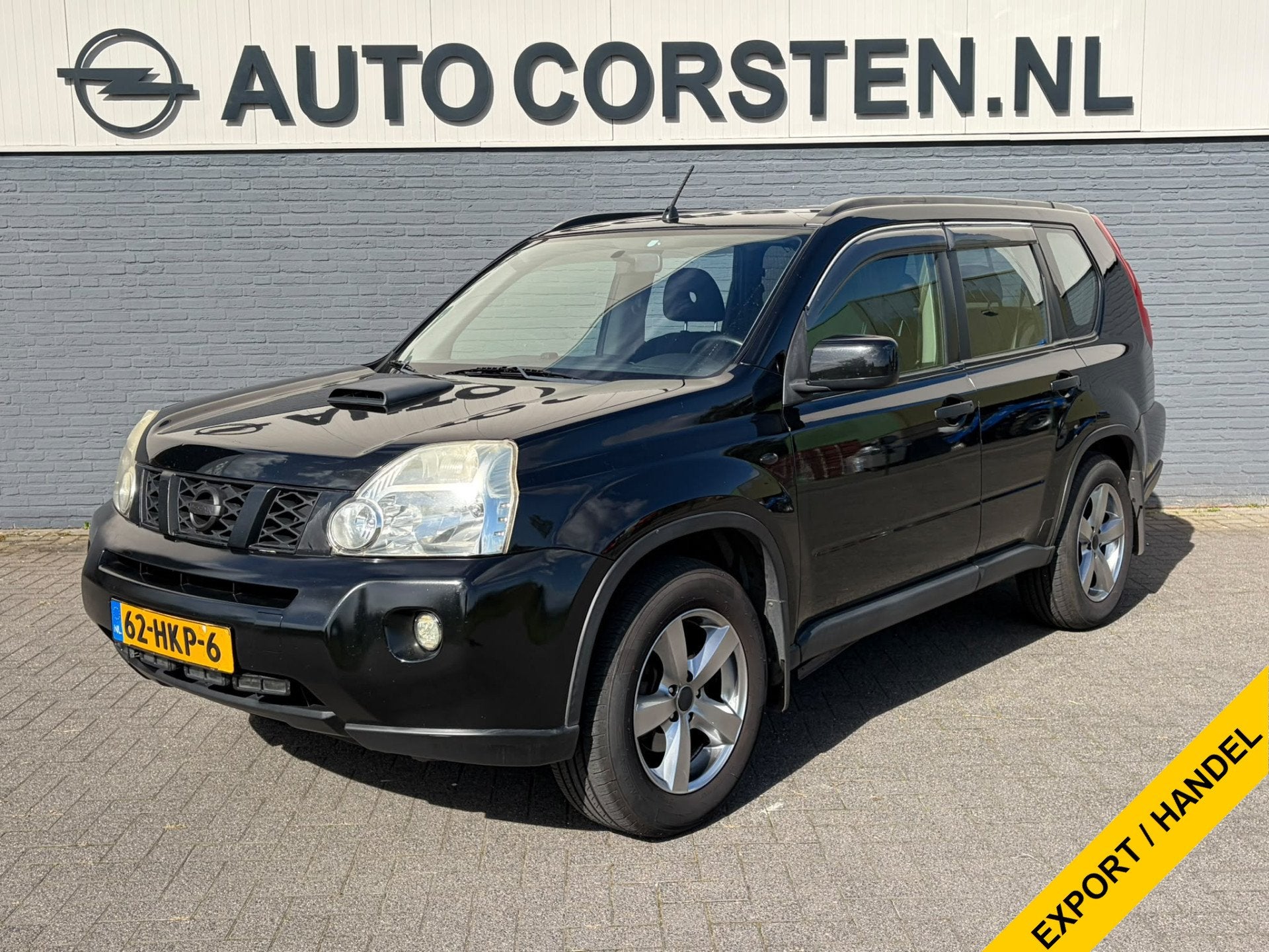 Nissan X-Trail 2.0 XE 141PK Trekhaak Navi Apps Camera Stoelv, Auto's, Voorwielaandrijving, Stof, Zwart, 4 cilinders