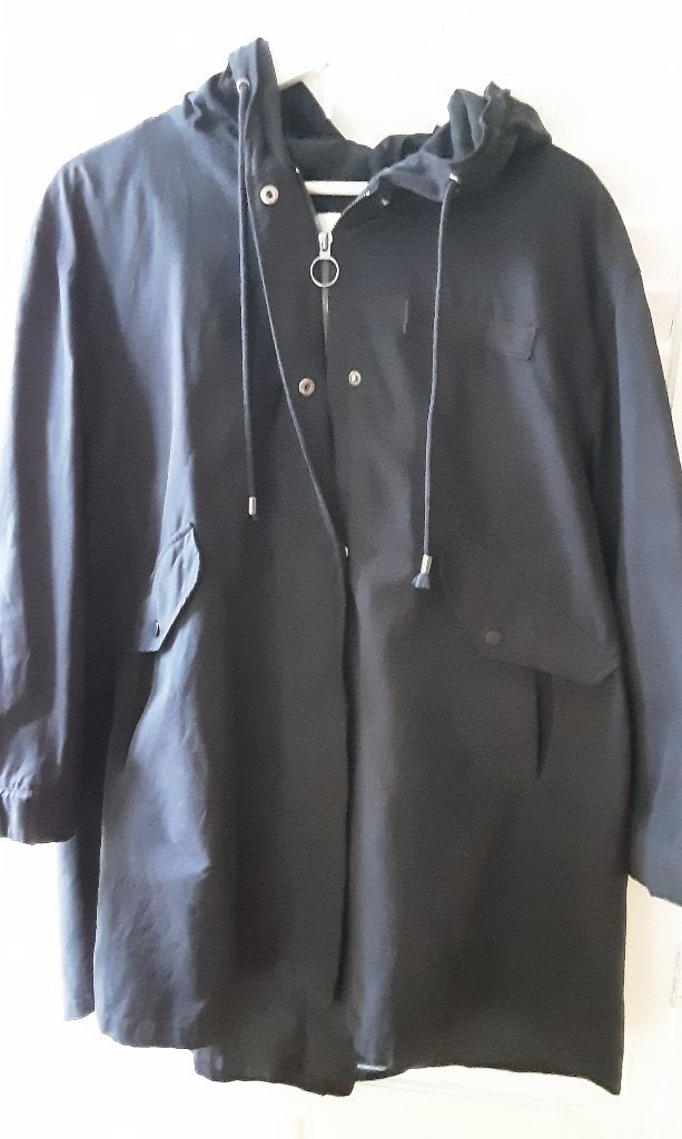 Mango parka donkerblauw met capuchon (ZGaN), Mango, Maat 42/44 (L), Zo goed als nieuw, Verzenden
