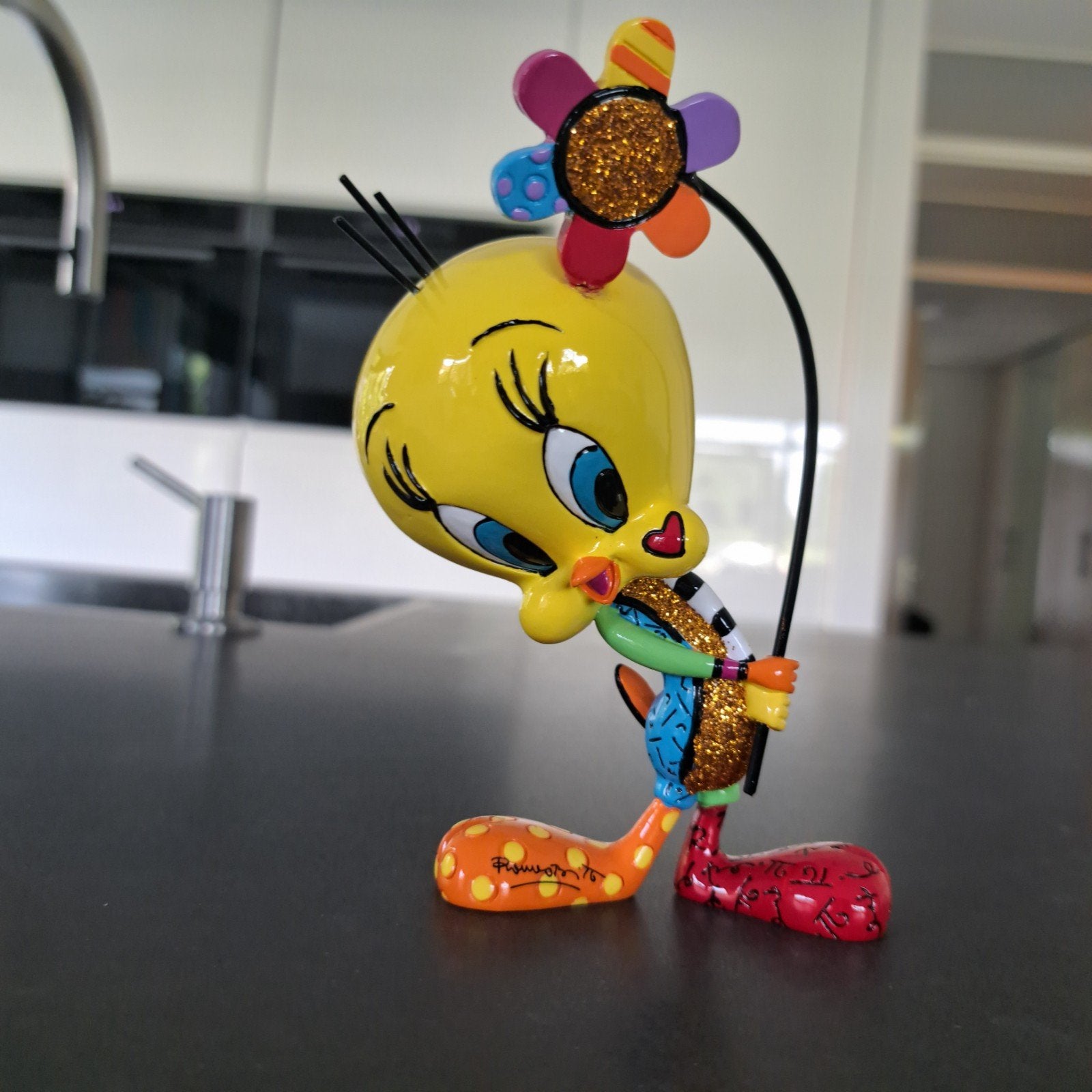 Romero Britto Looney Tunes Tweety with Flower, Antiek en Kunst, Ophalen of Verzenden