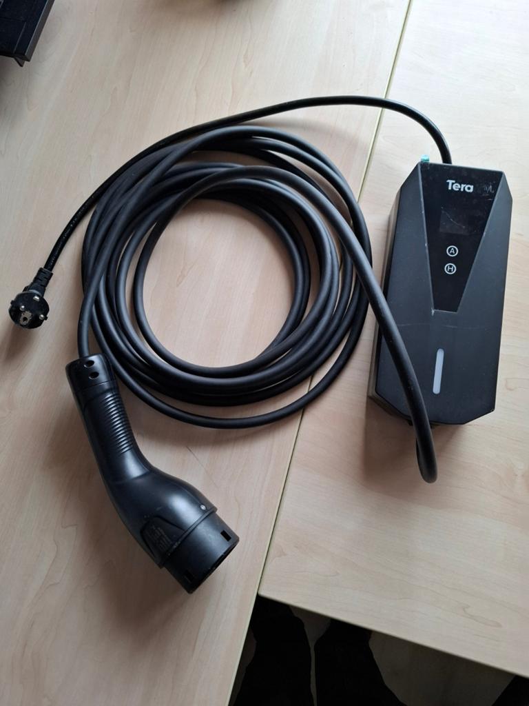 Tera IC-CPD Autolader 220V - Draagbare EV Lader, Auto diversen, Laadpalen, Zo goed als nieuw, Laadkabel, Ophalen of Verzenden